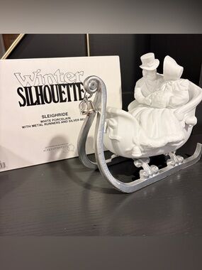 Department 56 Winter Silhouette- SLEIGHRIDE 7771-2 W/ Box White Porcelain